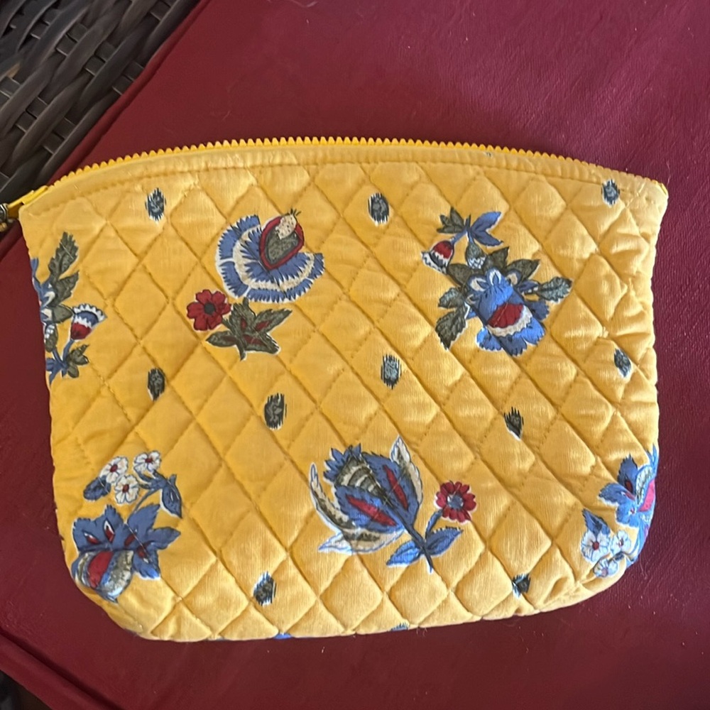Vera Bradley yellow w/ flowers cosmetics purse
